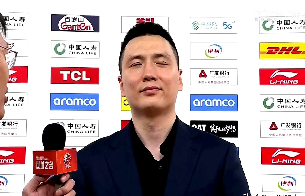 快船队季后赛出局，主帅宣布引咎辞职，为什的是日期最大.